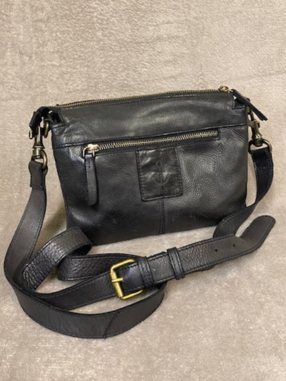 Harbour 2nd VTG Black Leather Cross body Bag 3 section